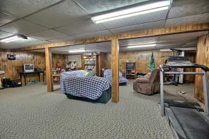 568 Mapleview Ln, Circleville, OH 43113 photo 2