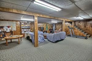 568 Mapleview Ln, Circleville, OH 43113 photo 1