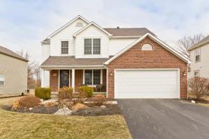 681 Meadows Dr, Delaware, OH 43015 photo 1
