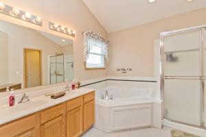 681 Meadows Dr, Delaware, OH 43015 photo 18