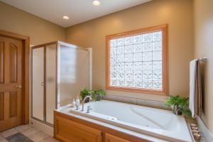 6580 Chanticleer Ct, Westerville, OH 43082 photo 14