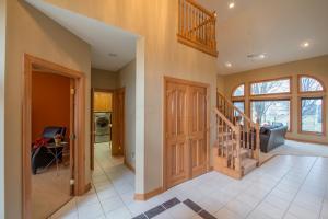 6580 Chanticleer Ct, Westerville, OH 43082 photo 4