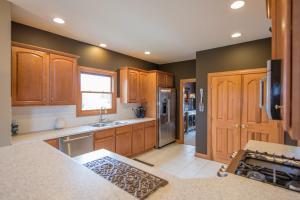 6580 Chanticleer Ct, Westerville, OH 43082 photo 8