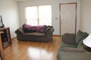 481 Applegate Ln, Delaware, OH 43015 photo 2
