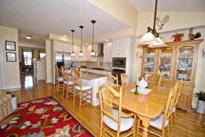3716 Echo Pl, Powell, OH 43065 photo 8