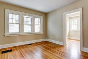 71 E Pacemont Rd, Columbus, OH 43202 photo 6