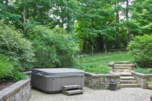 1307 Berkeley Ct, Powell, OH 43065 photo 40