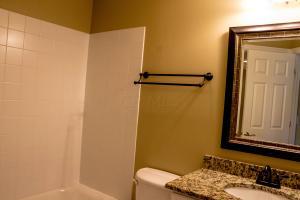 1307 Berkeley Ct, Powell, OH 43065 photo 23