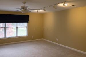 1307 Berkeley Ct, Powell, OH 43065 photo 25