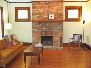 103 E Como Ave, Columbus, OH 43202 photo 5