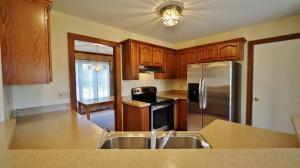 899 Forest Edge Ave, Springfield, OH 45503 photo 7