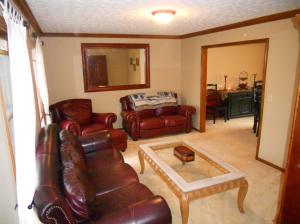 6989 Celtic Ct, Dublin, OH 43017 photo 3