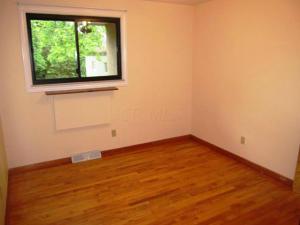 5305 Stock Rd, Columbus, OH 43229 photo 13