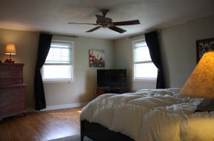 261 W Harding Rd, Springfield, OH 45504 photo 13