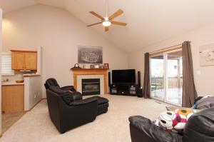 423 Vanderbuilt St, Pickerington, OH 43147 photo 3