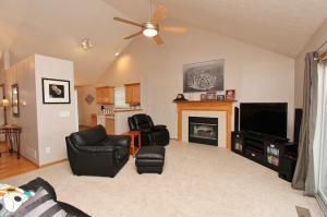 423 Vanderbuilt St, Pickerington, OH 43147 photo 2