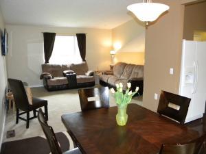 4008 Declaration Dr, Columbus, OH 43230 photo 9