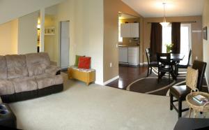 4008 Declaration Dr, Columbus, OH 43230 photo 2