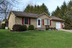 1121 Linda Ln, Lancaster, OH 43130 photo 1