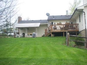 320 W Columbus St, Lithopolis, OH 43136 photo 7