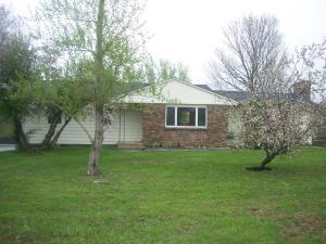 320 W Columbus St, Lithopolis, OH 43136 photo 1