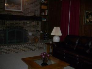 320 W Columbus St, Lithopolis, OH 43136 photo 12