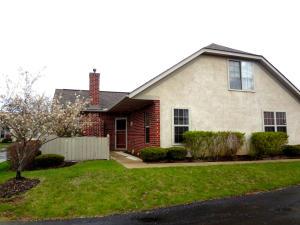 233 Stonebend Dr, Powell, OH 43065 photo 2