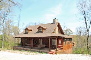 16390 Collison Rd, Logan, OH 43138 photo 3