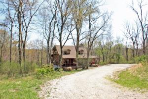 16390 Collison Rd, Logan, OH 43138 photo 1