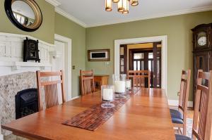 1277 E Broad St, Columbus, OH 43205 photo 7