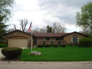 922 Suncrest Dr, Springfield, OH 45503 photo 1