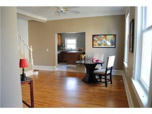 21 E Mithoff St, Columbus, OH 43206 photo 3