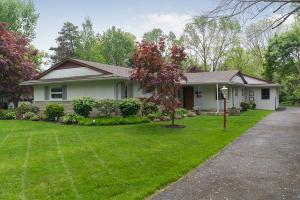 2249 E Broad St, Bexley, OH 43209 photo 1