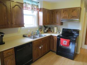 739 S Cassingham Rd, Bexley, OH 43209 photo 2