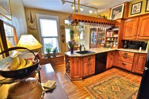 313 E Kossuth St, Columbus, OH 43206 photo 8