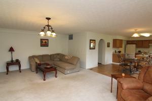 440 Cherry Hill Ct, Lithopolis, OH 43136 photo 18