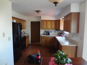 231 Lofton Cir, Delaware, OH 43015 photo 5