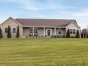 6081 Plummer Rd, Carroll, OH 43112 photo 1