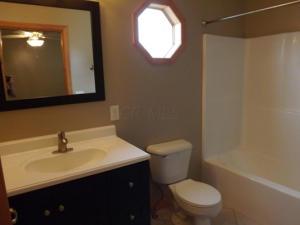 836 E Main St, Logan, OH 43138 photo 11