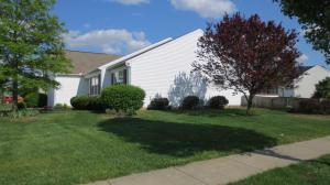 335 Wyncroft Ct, Pataskala, OH 43062 photo 3