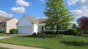 335 Wyncroft Ct, Pataskala, OH 43062 photo 2