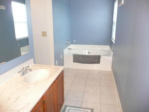 570 Adrian Dr, Delaware, OH 43015 photo 24