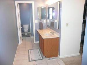 570 Adrian Dr, Delaware, OH 43015 photo 25