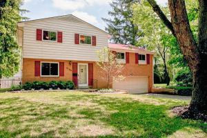 4100 Kendale Rd, Columbus, OH 43220 photo 1