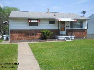 331 W Hubert Ave, Lancaster, OH 43130 photo 1