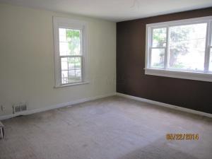 240 E Central Ave, Delaware, OH 43015 photo 4