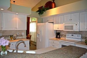 6642 Wynwright Dr, Dublin, OH 43016 photo 5
