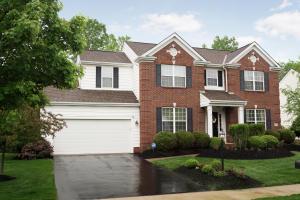 498 Bantry St, Powell, OH 43065 photo 2