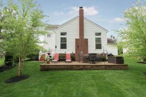 498 Bantry St, Powell, OH 43065 photo 3