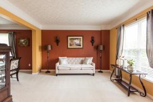 498 Bantry St, Powell, OH 43065 photo 10